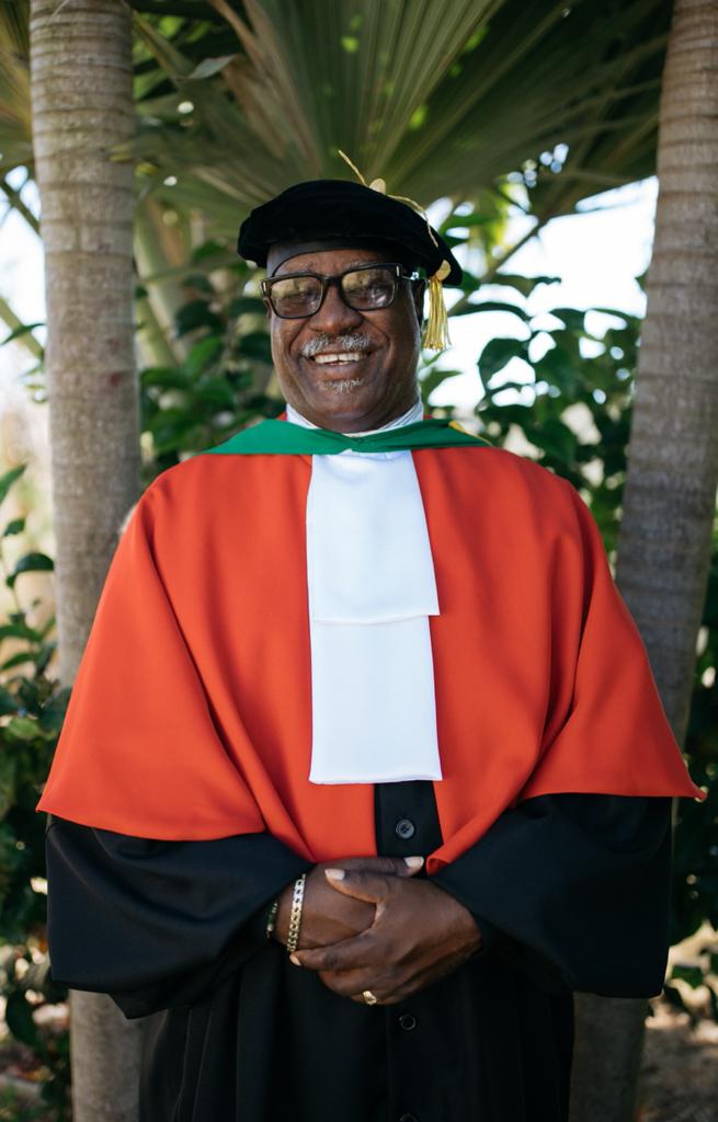 Dr. Almasi Amoudi Alsaud